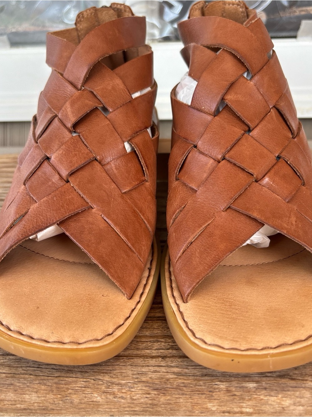 Born Women's Cognac Woven Leather Slide Sandals 7 EUC